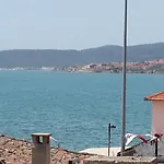 Antikhan بيت ضيافة Ayvalı