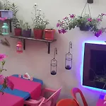 Antikhan بيت ضيافة Ayvalı