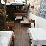 Antikhan بيت ضيافة Ayvalı