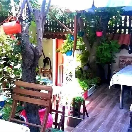 بيت ضيافة Antikhan